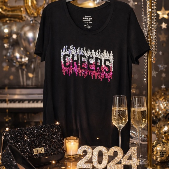 torrid Tops - Torrid Super Soft Sequin Graphic Tee – Size 2 (2X)